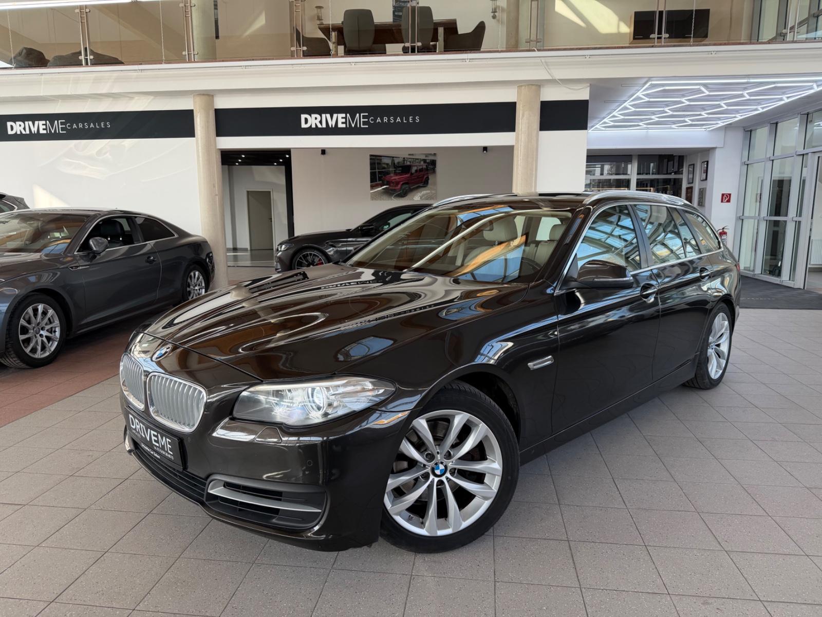 BMW 520d Touring Panoramadach Leder BI-Xenon