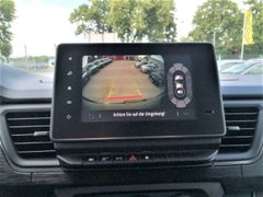 Fahrzeugabbildung Trafic Combi L2H1 3,0t Life 2.0 BLUE dCi 110 9 S