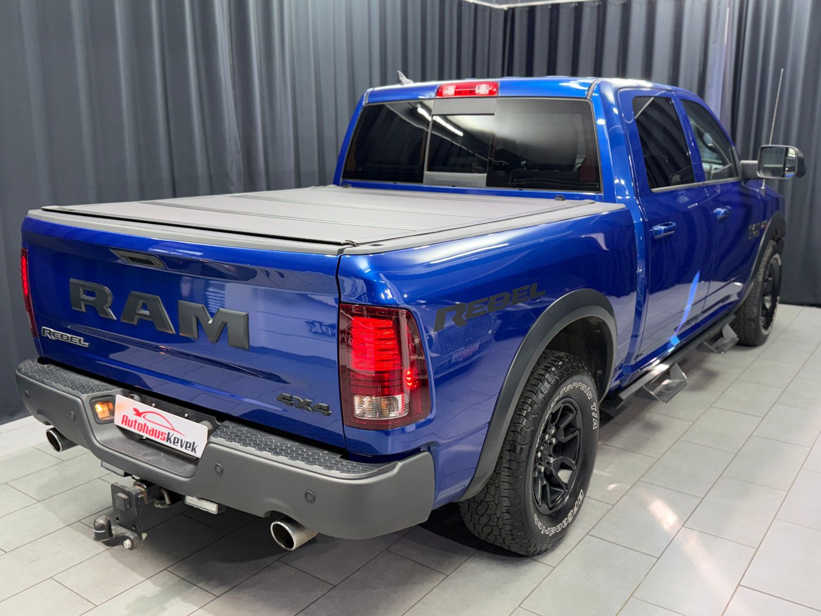 Fahrzeugabbildung Dodge Dodge RAM 1500 5.7 V8 4x4 REBEL|LPG|NAVI|KAMERA|