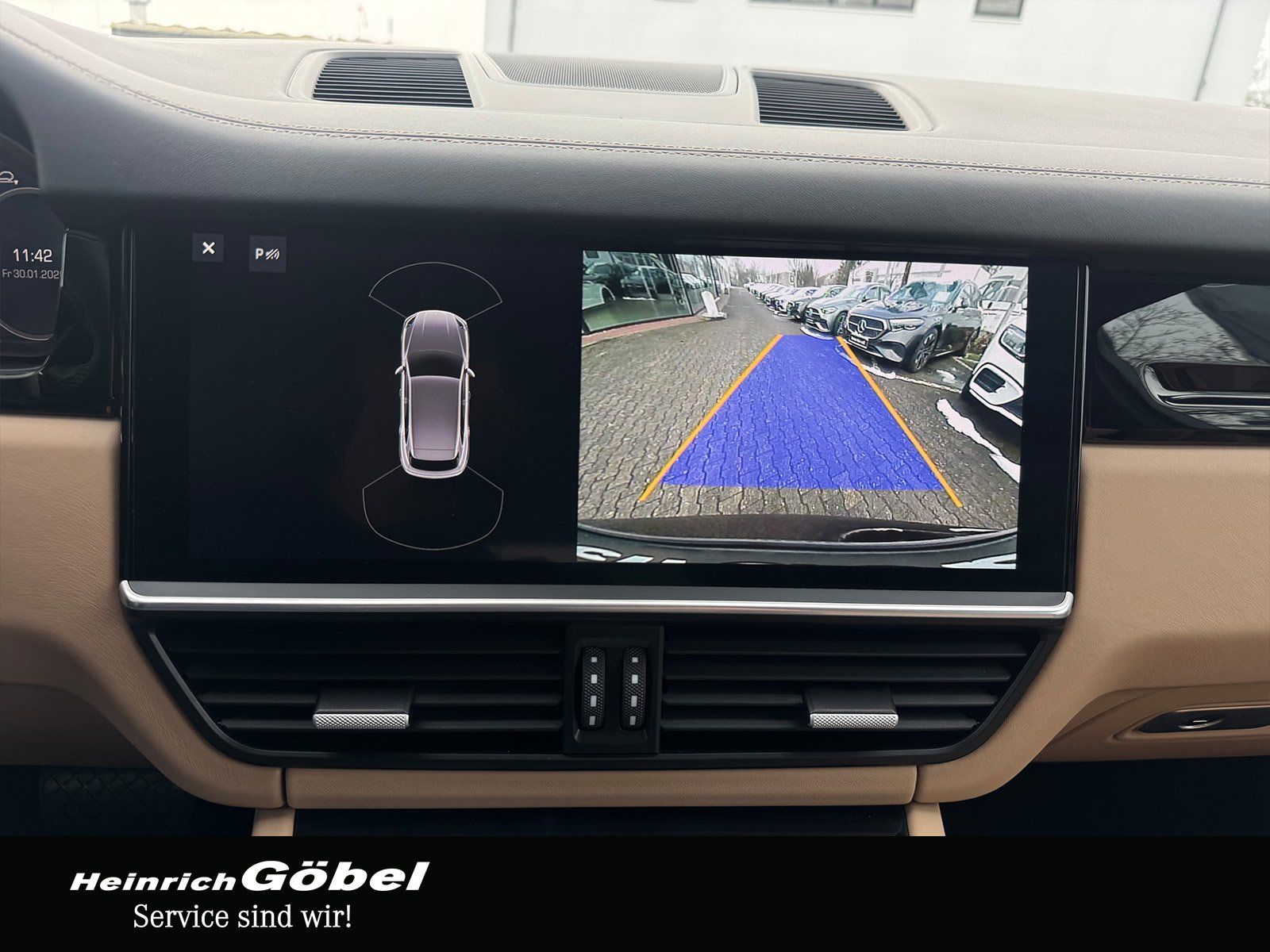 Fahrzeugabbildung Porsche Cayenne OPF 1 Hand PZ SCHECKHEFTGEPFLEGT