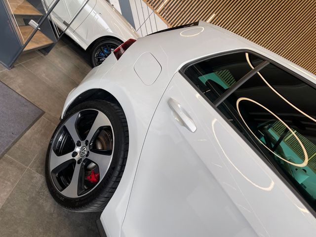 Volkswagen Golf VII Lim. GTI Performance BMT *ACC*BI-XENON*