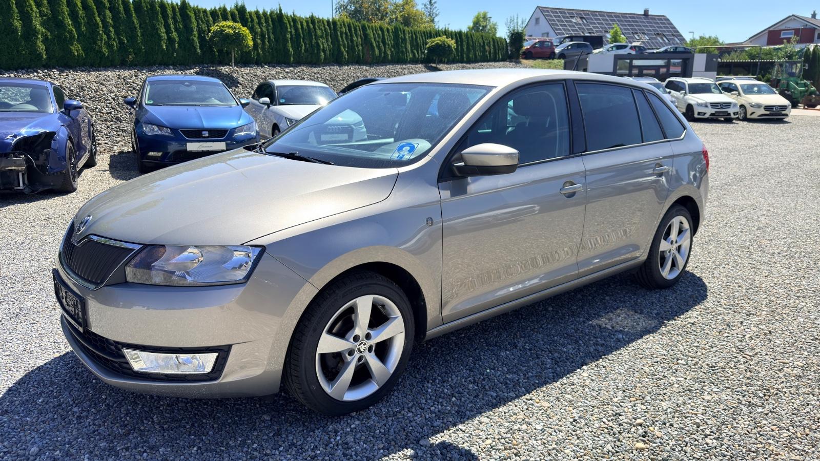Skoda Rapid 1.2 Klimaautom Sitzheizung Tempomat