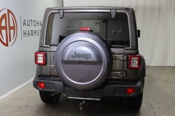 Jeep Wrangler Unlimited Sahara Overland Paket