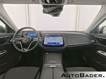 Mercedes E 220 - 7