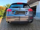 Opel Insignia Sports Tourer OPC 2.8 V6 Turbo 4x4 OPC - Opel Insignia aus 2009: Tourer Sport