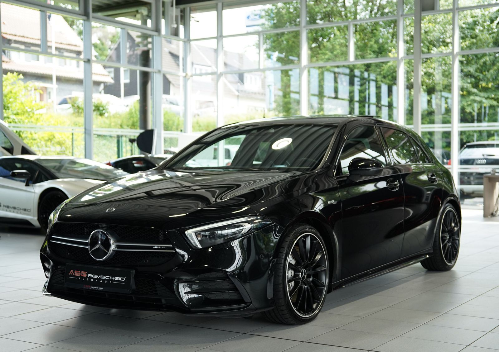 Mercedes Benz A 35 Amg