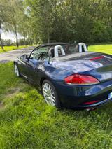 BMW Z4 sDrive23i - - BMW Z4 aus 2010: Roadster
