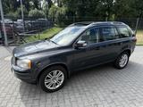 Volvo XC90 D5 Momentum / Pro Geartronic / 7Sitze / AHK - Volvo Gebrauchtwagen in Düsseldorf