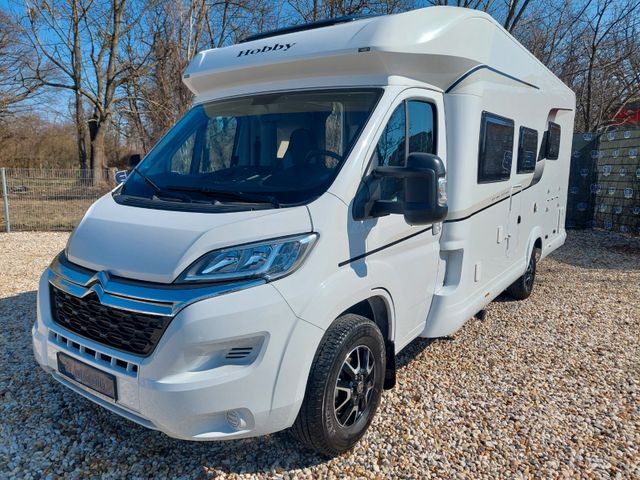 Citroën Hobby Optima Ontour T70E...