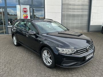 Volkswagen Passat Variant - 1