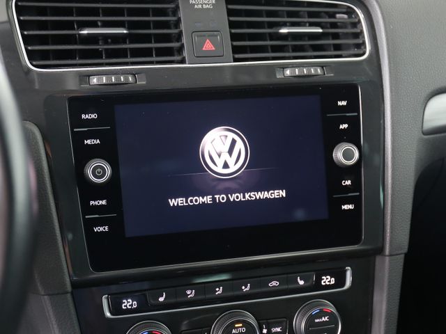 Volkswagen Golf Variant 1.5TSI ACC NAVI ERGO KAMERA AHK