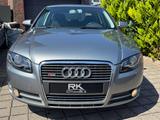 Audi A4 2.0 S-Line Automatik - Audi A4 aus 2005: Line