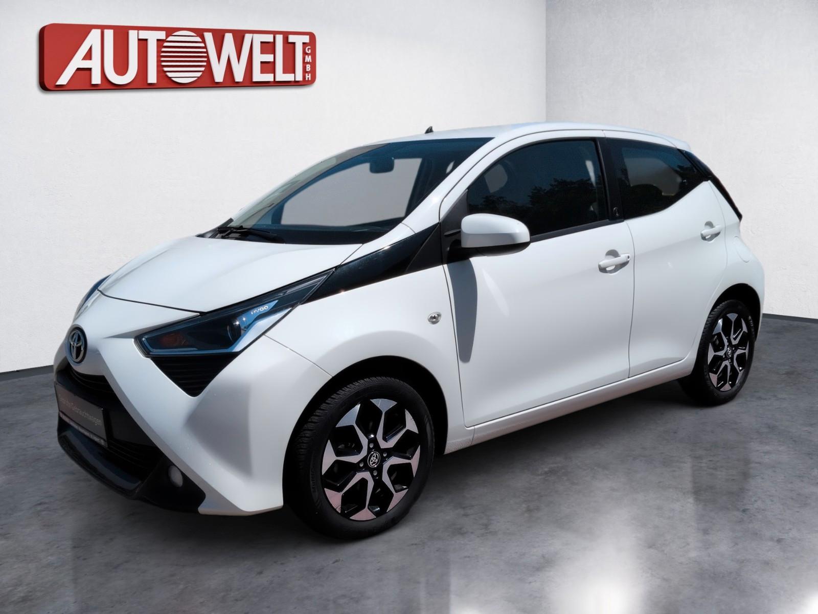 Toyota Aygo AYGO x-play Team D