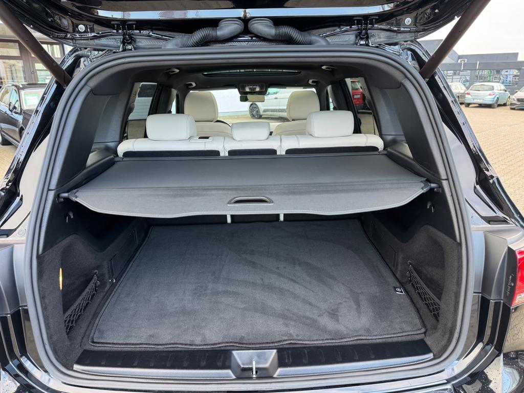 Mercedes-Benz GLB 180