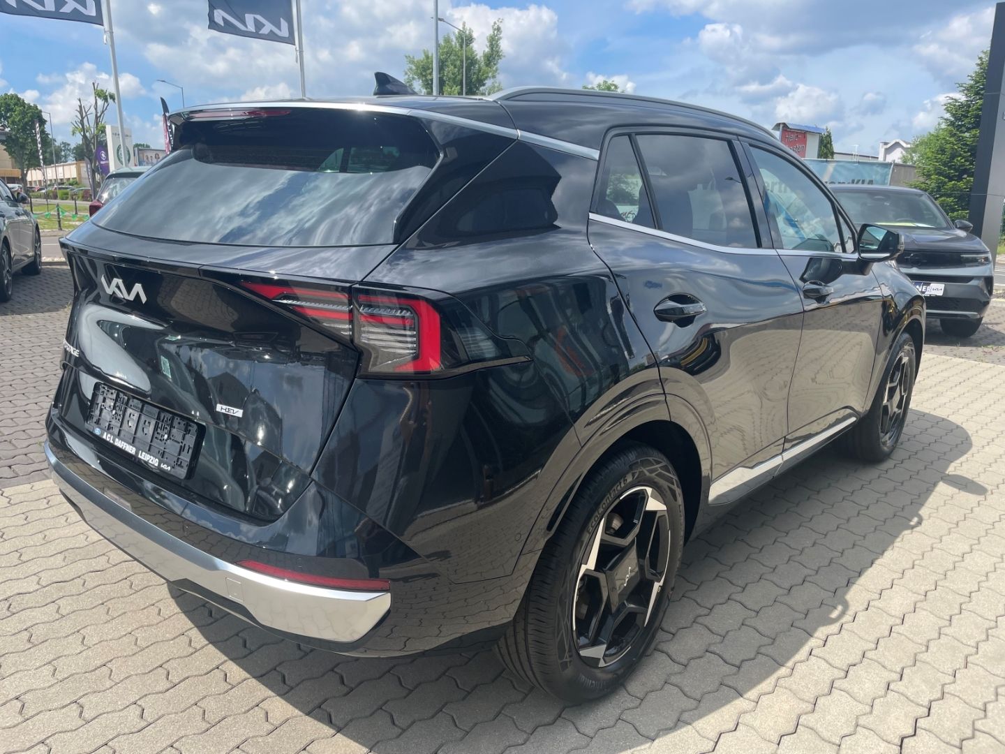 Fahrzeugabbildung Kia Sportage Spirit Hybrid HeadUpDisplay Sitzbelüftu