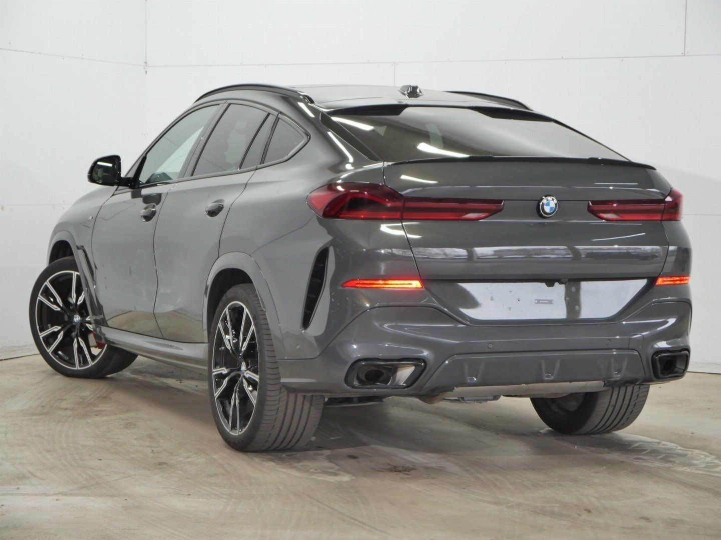 Fahrzeugabbildung BMW X6 xDrive40d M Sport Pro Pano.Dach Sitzbelüftung
