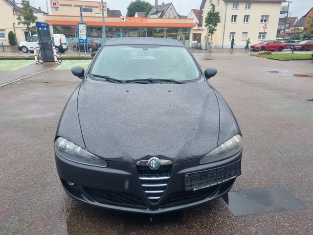 Alfa Romeo Alfa 147 1.6 16V T. SPARK