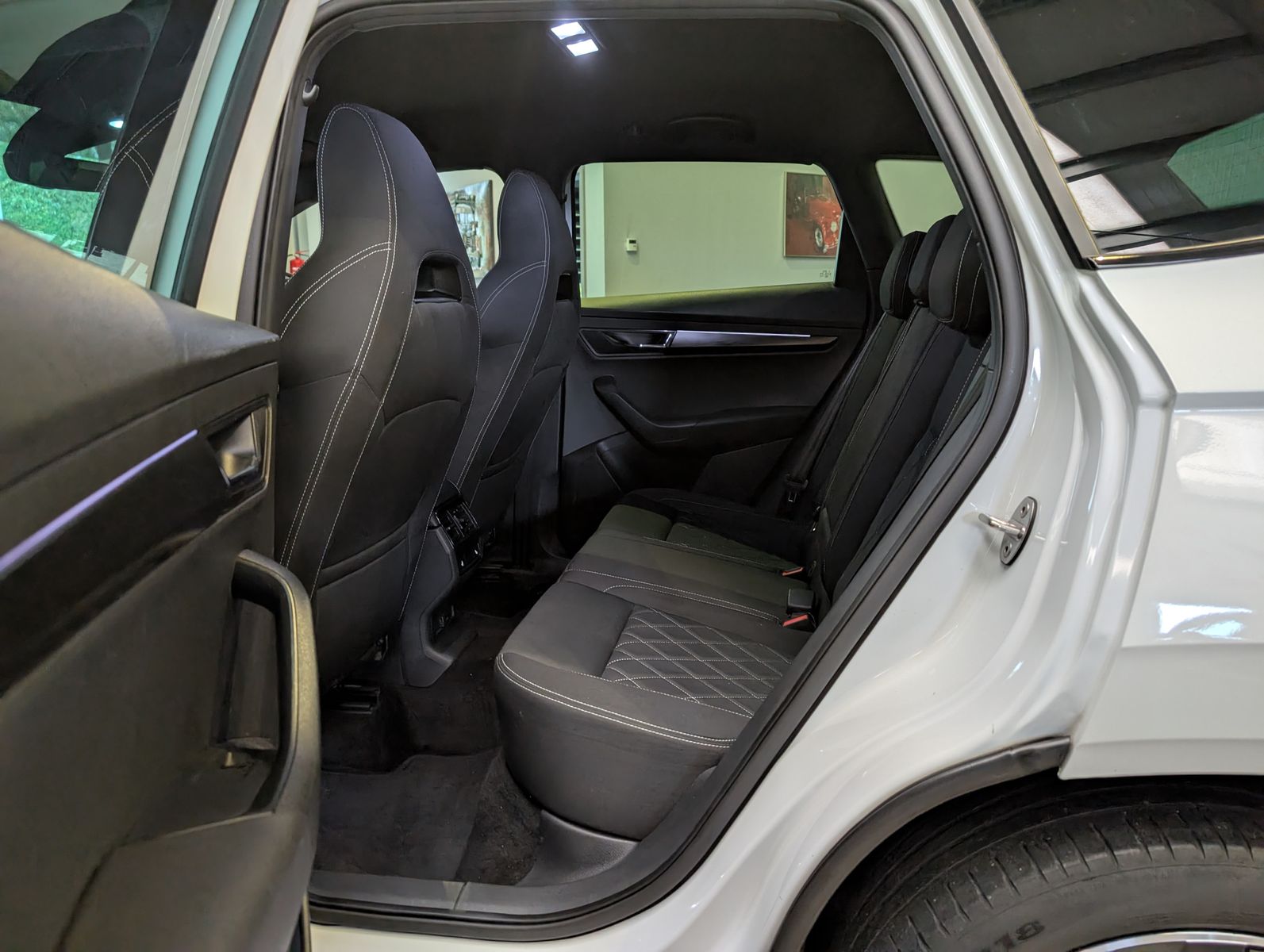 Fahrzeugabbildung SKODA Karoq 2.0 TDI DSG Sportline 4x4 ACC LED Cam AHK