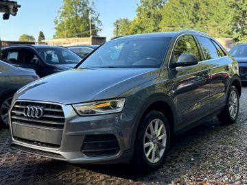 Audi Q3 - 1