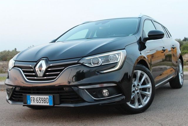 Renault Megane SW 1.5 dci EDC *Luci Ambiente