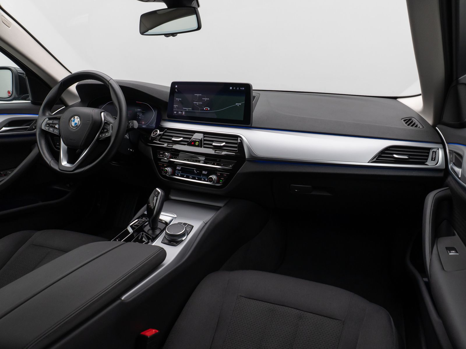 Fahrzeugabbildung BMW 520d xD Kamera Laser HUD DAB HiFi Stop&Go MSport