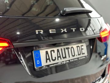 Fahrzeugabbildung Ssangyong REXTON 2.2D Sapphire*SONDERLACKIERUNG BLACKLINE*
