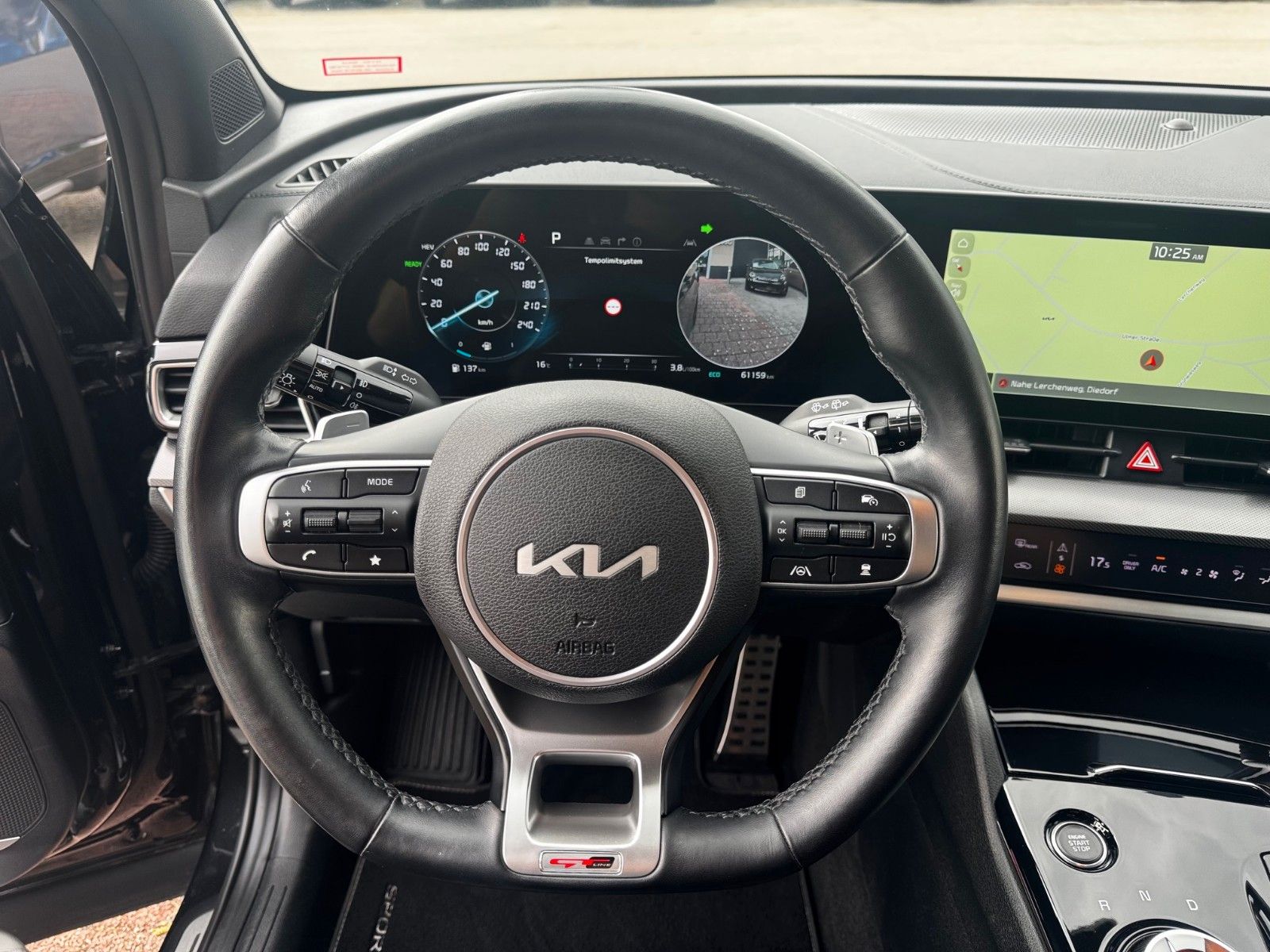 Fahrzeugabbildung Kia SPORTAGE 1.6T PHEV GTL DRIVE SOUND 265 PS 360°