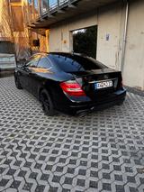 Mercedes-Benz C 350 Coupé Autom. - - Mercedes-Benz C 350: Coupe