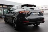 Maserati Levante 3.8 V8 Trofeo 4WD/ACC/4xSHZ/LUFT/360/R22 - Maserati Levante SUV