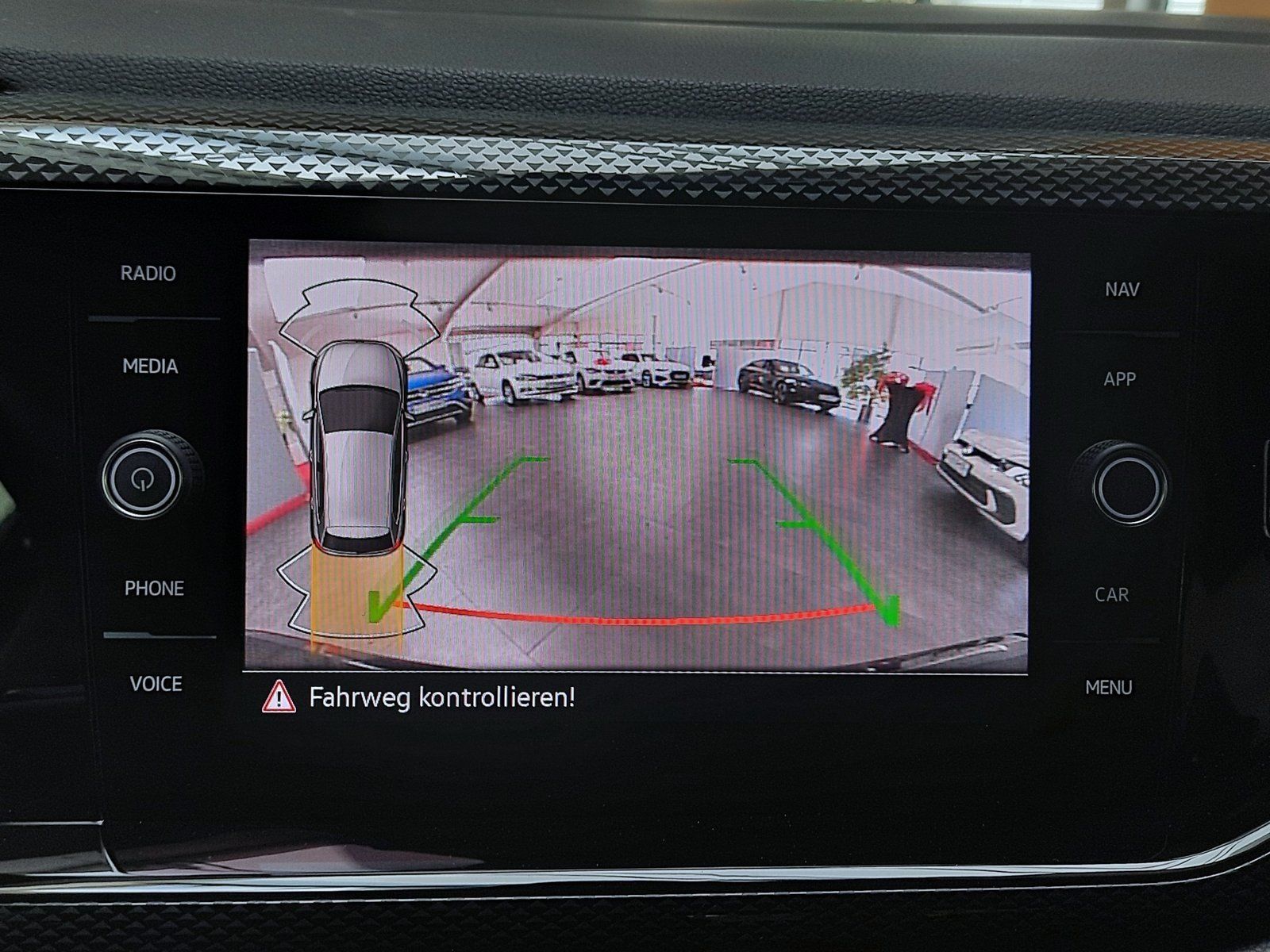 Fahrzeugabbildung Volkswagen Polo Life *Navi*Cam*LED*Sitzhzg.*Einparkh.*AppC*