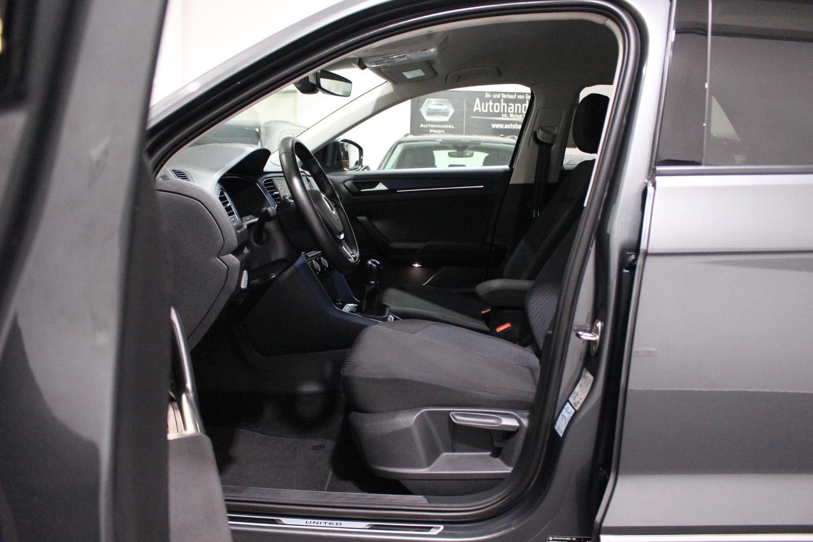 Volkswagen T-Roc United STDHZG ACC TOT SPUR TOP SH 2.H DE, миниатюра 11