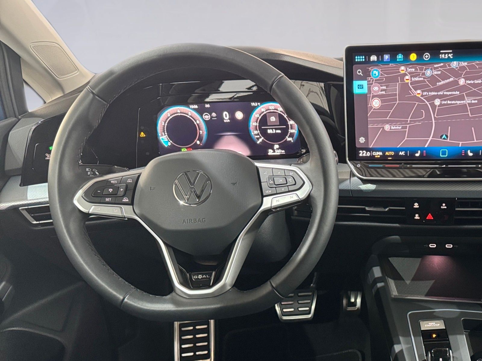Fahrzeugabbildung Volkswagen Golf VIII Life GOAL 1.5 eTSI