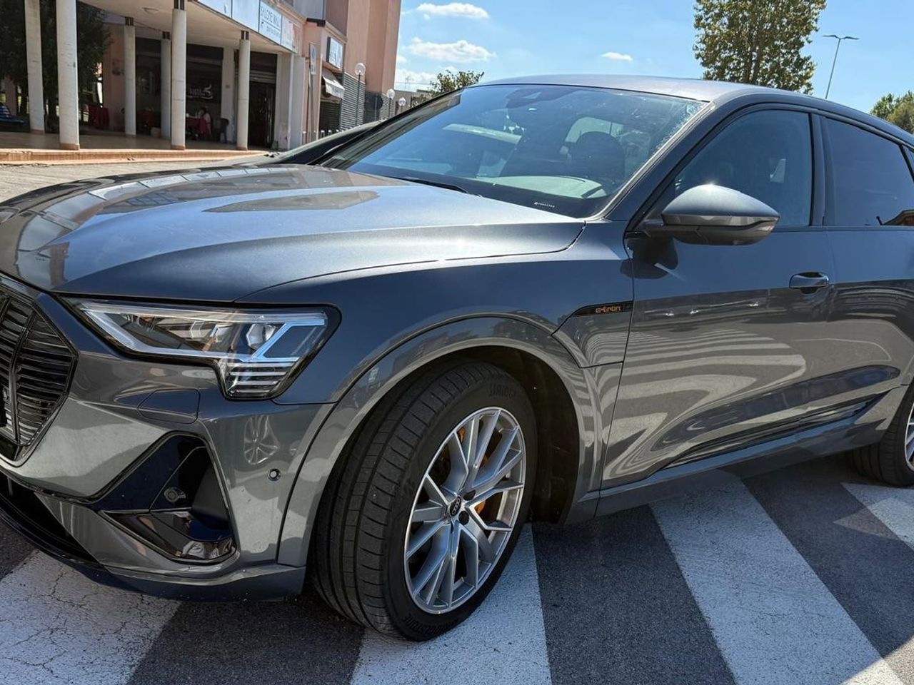 Audi e-tron 55 S LINE #50433 imagem 2