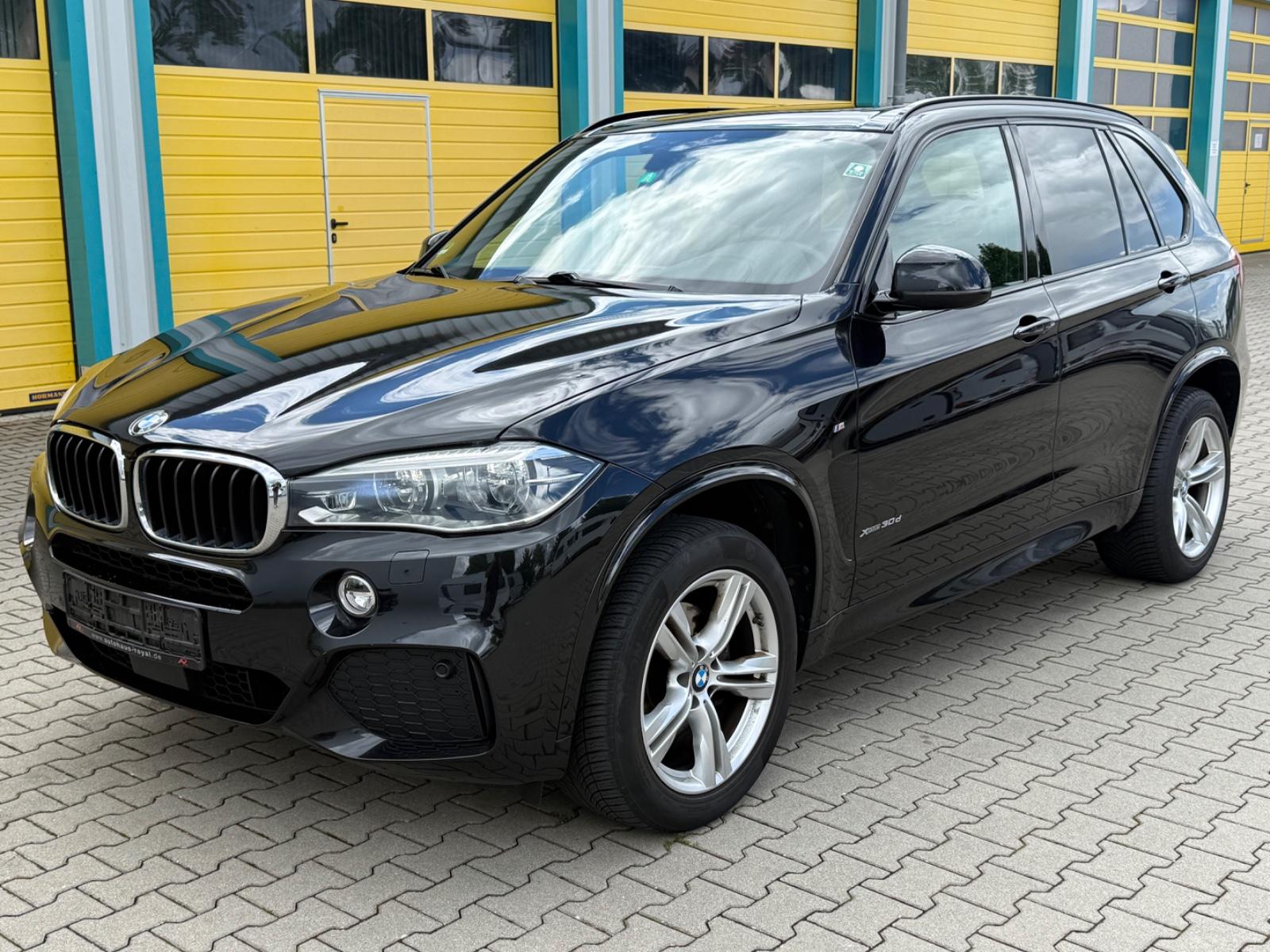 BMW X5 30d M-Paket 7 Sitzer*Softclose*LED*Pano*ACC*