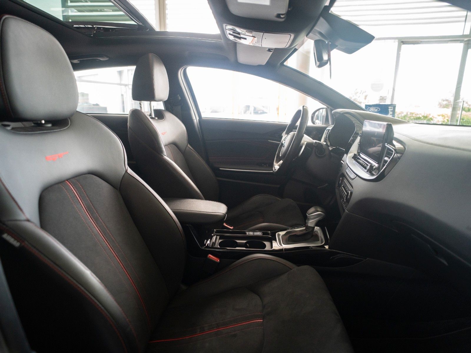 Fahrzeugabbildung Kia ProCeed GT AUTOM./PANO/SITZHZG./NAVI/LENKRADHZG.