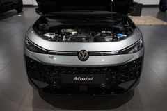 VW T-Roc 1.5 eTSI R-Line | Pano | 20"| NEUES MODELL VW T-Roc 1.5 eTSI R-Line | Pano | 20"| NEUES MODELL