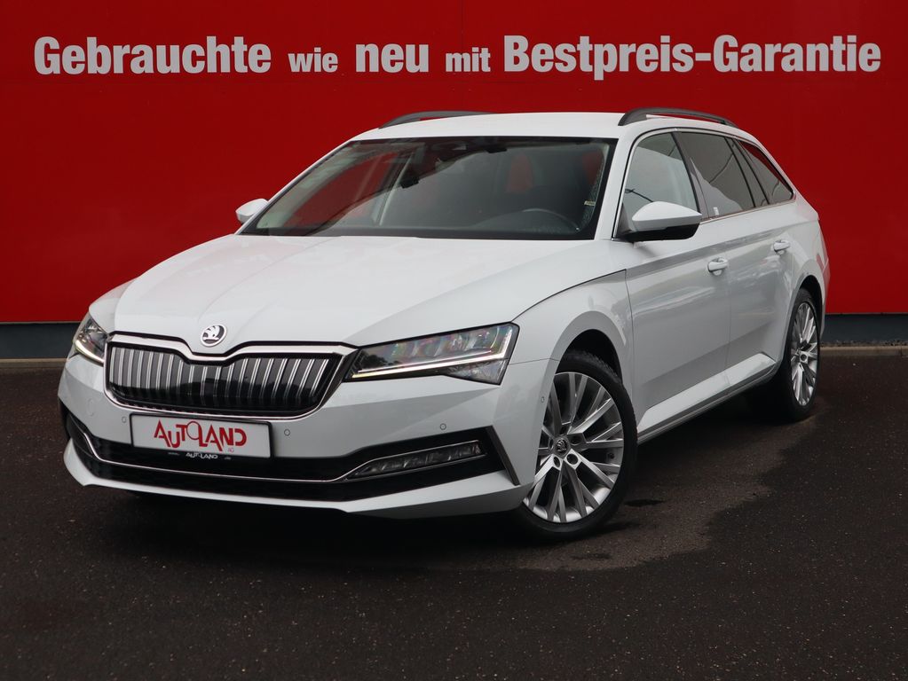 Skoda Superb — fotografia 2
