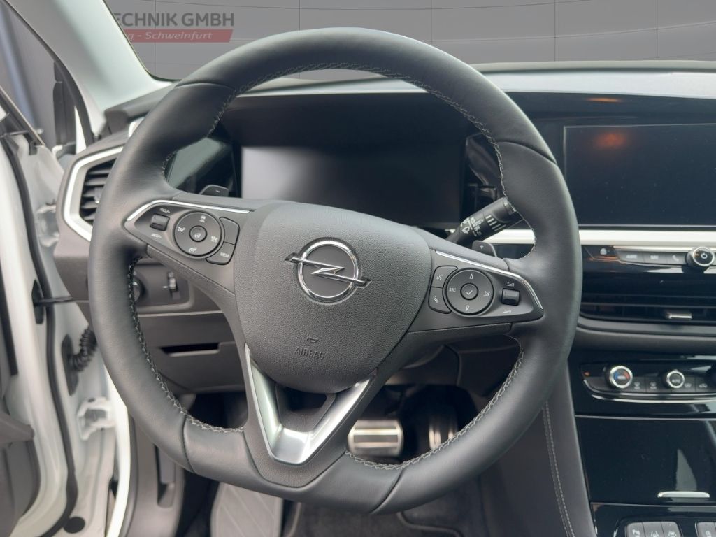 Fahrzeugabbildung Opel Grandland GS, AUTOMATIK, NAVI, RÜCKFAHRK.