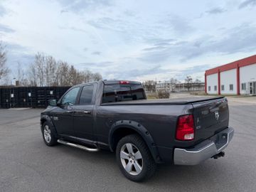 Dodge RAM - 8