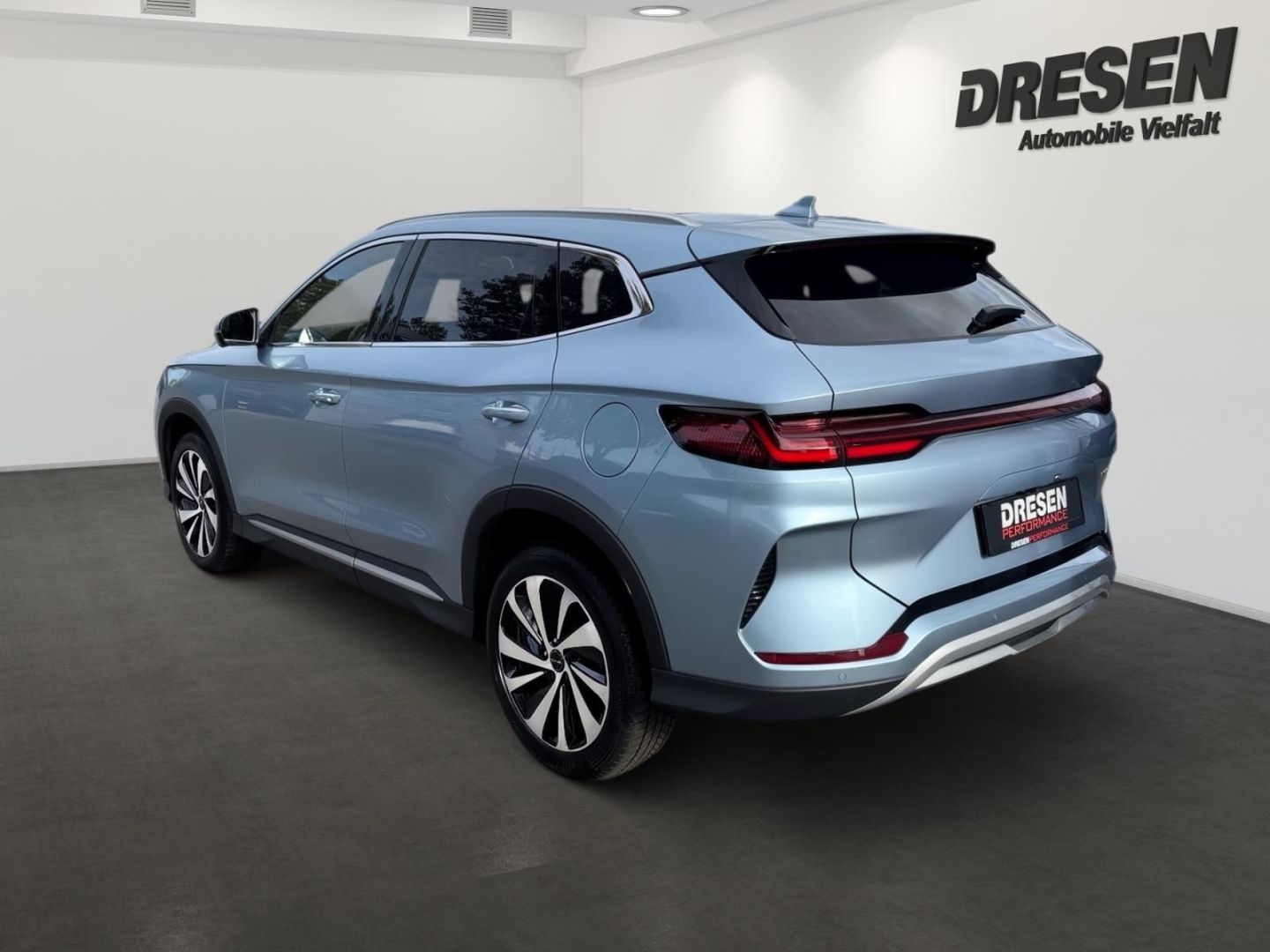 BYD SEAL U