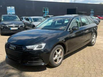 Audi A4 - 1