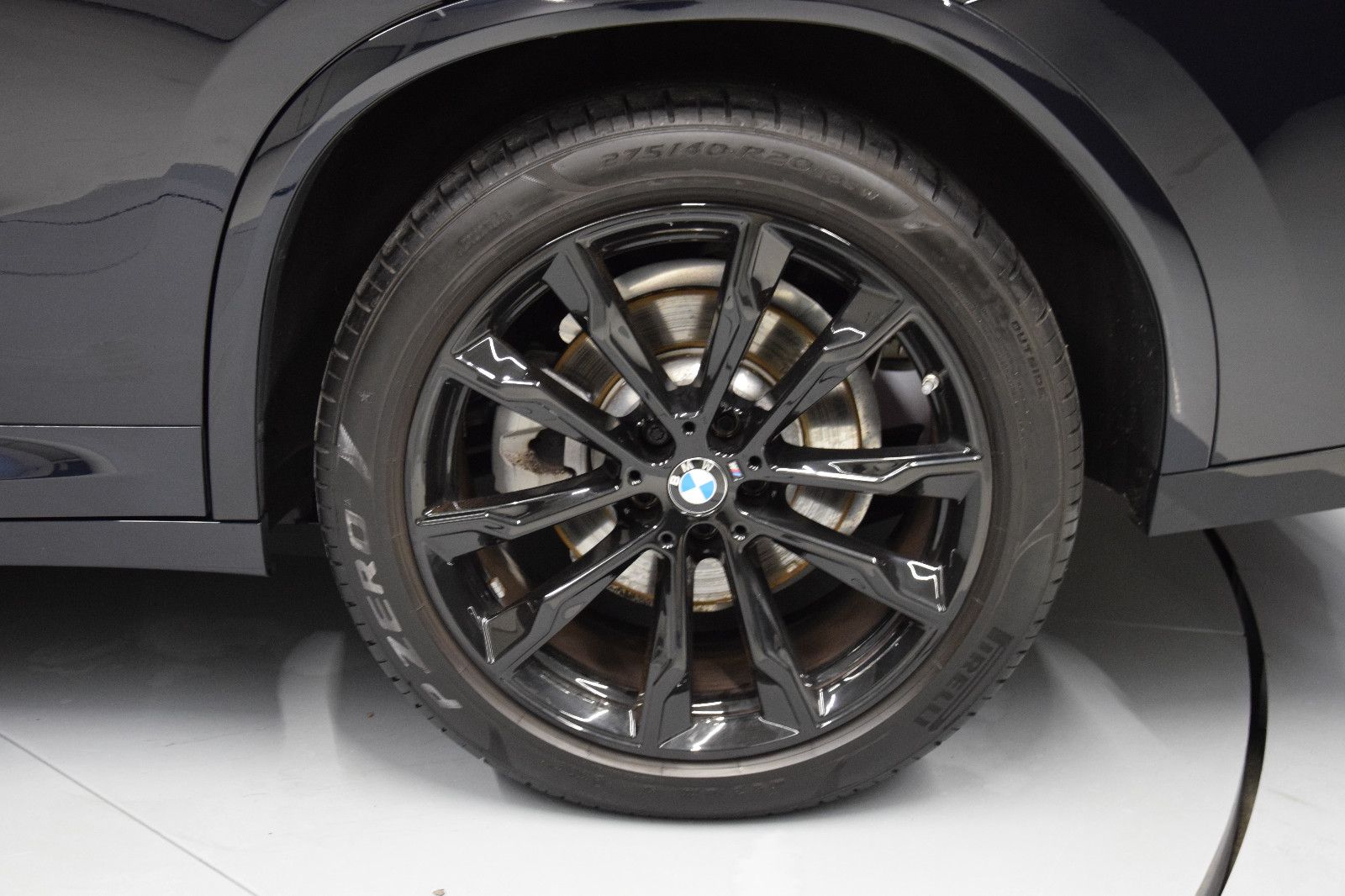 Fahrzeugabbildung BMW X4 xDrive 30 d M Sport Pano HuD Laser ACC AHK