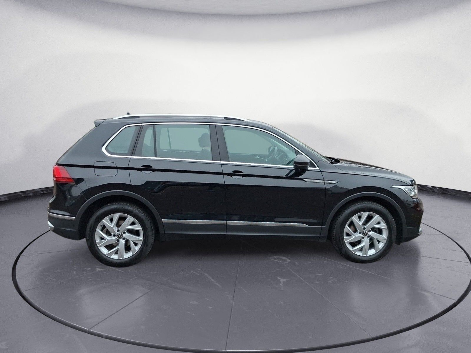 Volkswagen Tiguan - Bild 6