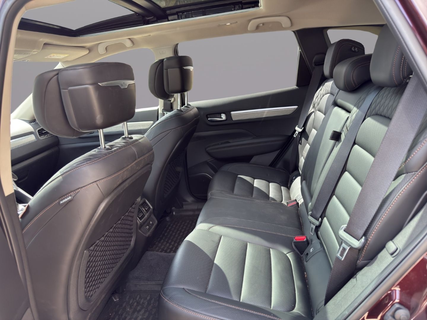 Fahrzeugabbildung Renault Koleos Initiale Paris 4x4 2.0 BLUE dCi 185 FAP E