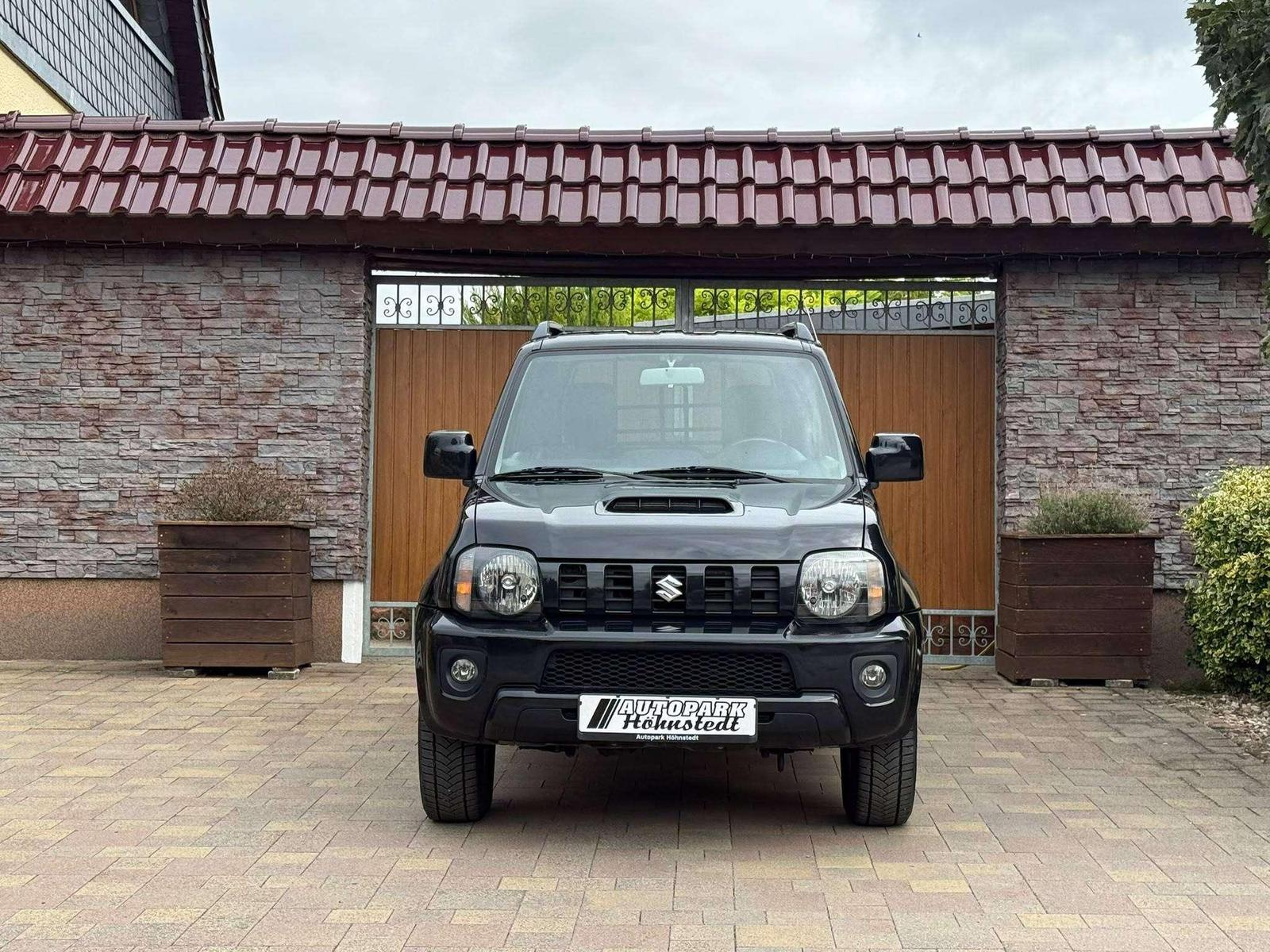 Suzuki Jimny 1.4 86ch - 2 ème main - Climatisation - CT récent - Attelage