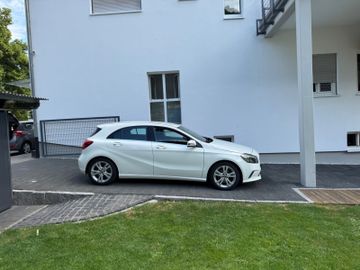 Mercedes A 200 - 2