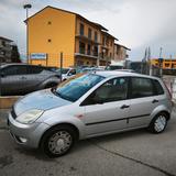 Ford Fiesta 1.4 TDCi 5p. Ghia - Ford Fiesta aus 2003: Ghia