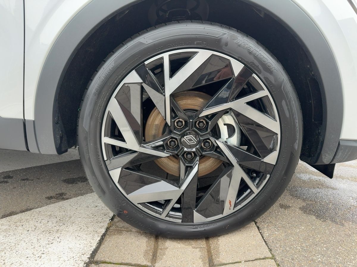 Fahrzeugabbildung Renault Arkana Esprit Alpine Full Hybrid 145