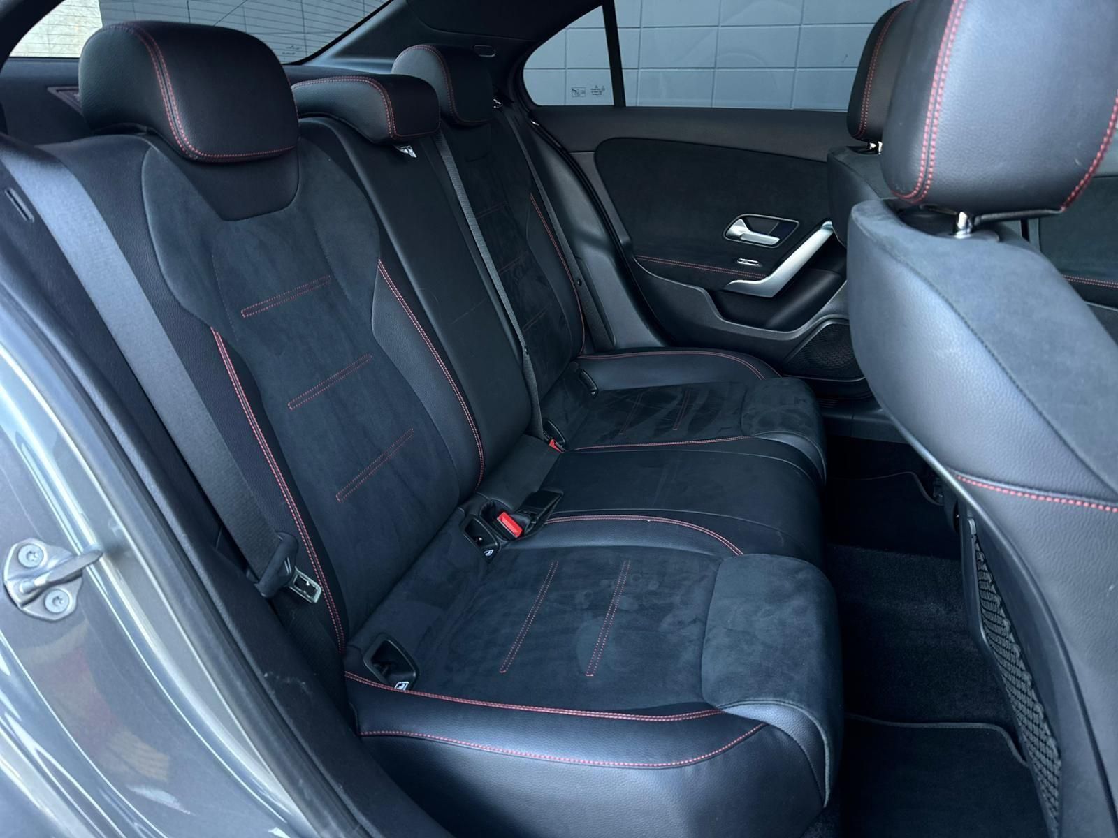 MERCEDES-BENZ A250 AMG NIGHT LIMOUSINE* LED#SHZ#PANO#NAV#TEMPO - Image 17