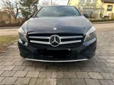 Mercedes-Benz Mercedes Benz A200 - Mercedes-Benz A 200 aus 2012